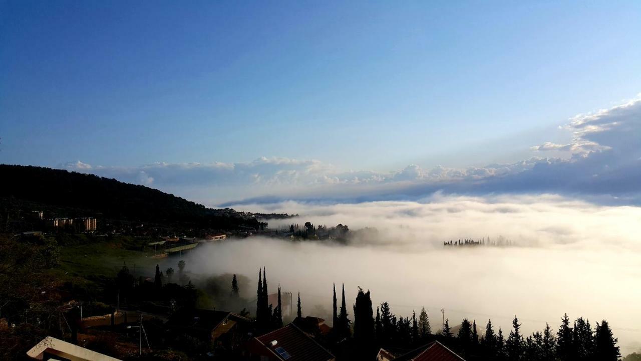 Adva High Above All Ros Pinna Kültér fotó